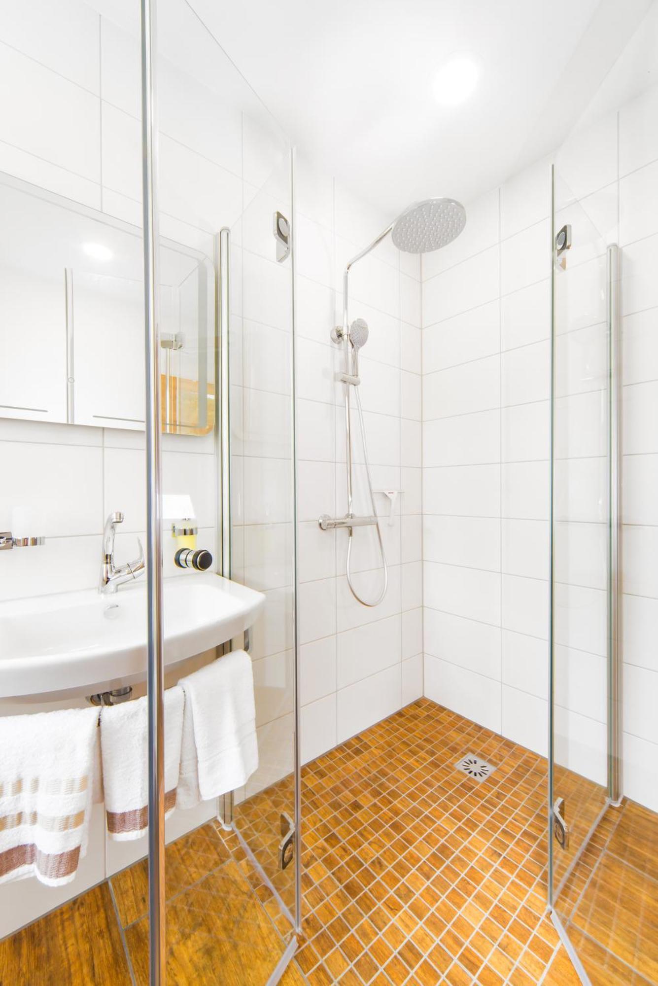 Staimicher Hoehen - Premium Appartements Kurort Steinbach-Hallenberg Rum bild